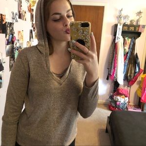 Pink/grey crop sweater